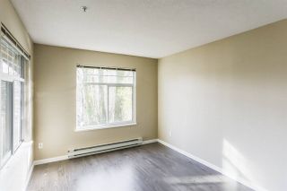 Photo 11: 106 20894 57 Avenue in Langley: Langley City Condo for sale : MLS®# R2224886
