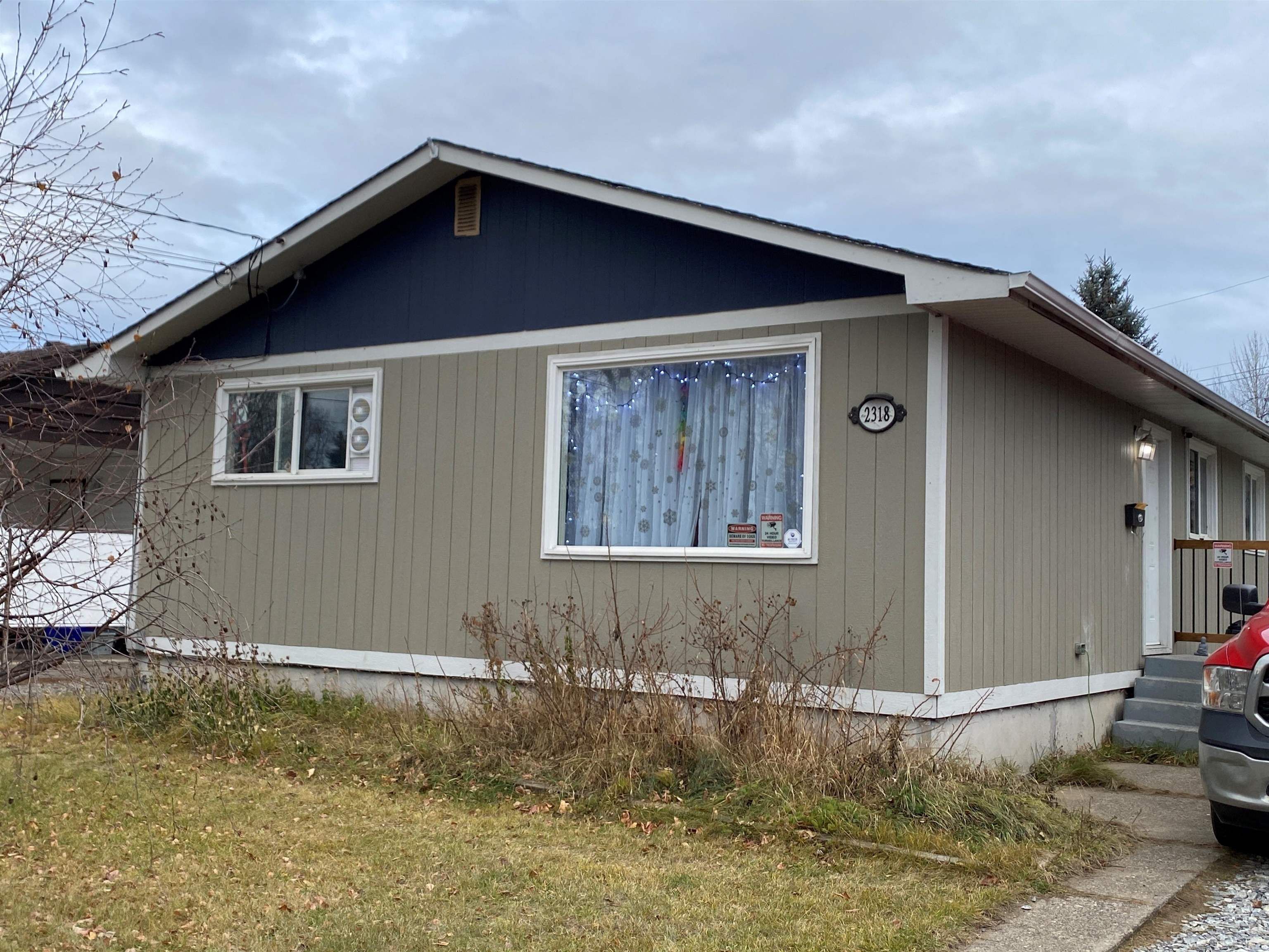 Main Photo: 2318 OAK Street in Prince George: VLA House for sale (PG City Central)  : MLS®# R2834948