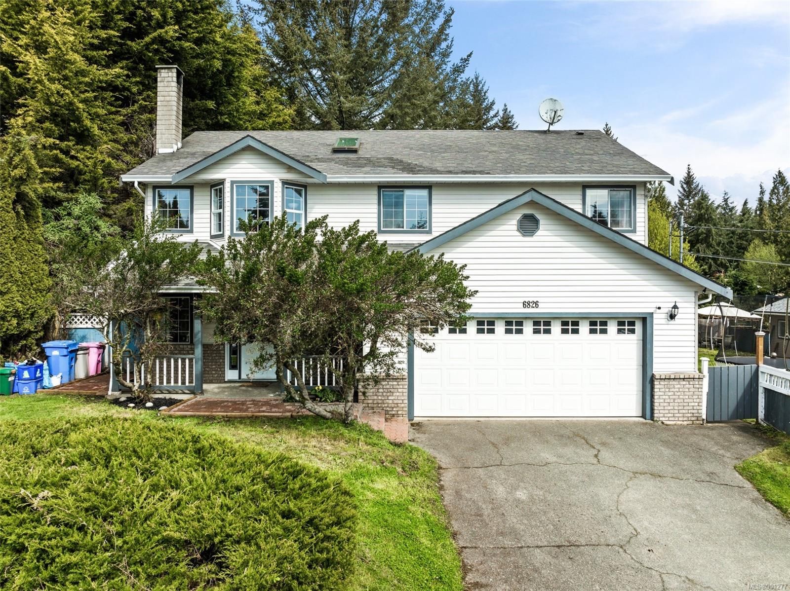 Main Photo: 6826 Burr Dr in Sooke: Sk Broomhill House for sale : MLS®# 901277