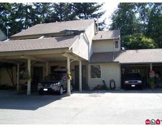 Photo 1: 1817 LILAC Drive in Surrey: King George Corridor Townhouse for sale (South Surrey White Rock)  : MLS®# F2813254
