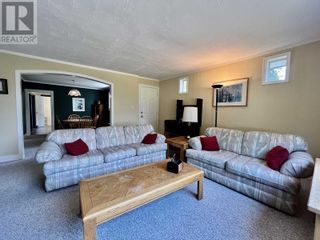 Photo 5: 658 SUNSET DRIVE in Williams Lake: House for sale : MLS®# R2864693