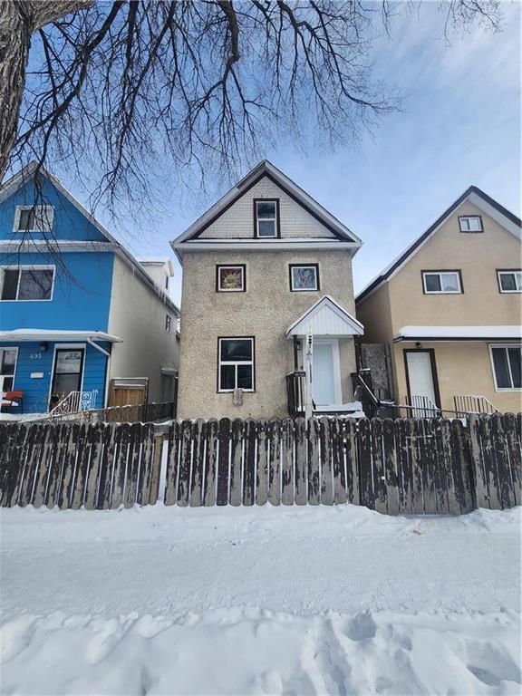 Main Photo: 493 Langside Street in Winnipeg: House for sale : MLS®# 202401467
