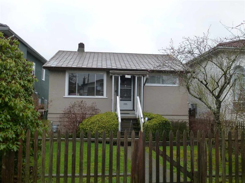 FEATURED LISTING: 3039 23RD Avenue East Vancouver