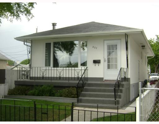 Main Photo:  in WINNIPEG: East Kildonan Residential for sale (North East Winnipeg)  : MLS®# 2915062