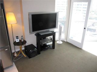 Photo 4: # 807 833 SEYMOUR ST in Vancouver: Downtown VW Condo for sale in "CAPITAL" (Vancouver West)  : MLS®# V896603