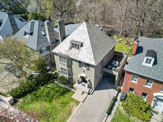 Photo 2: 4 Heathdale Road in Toronto: Humewood-Cedarvale House (2 1/2 Storey) for sale (Toronto C03)  : MLS®# C8291218