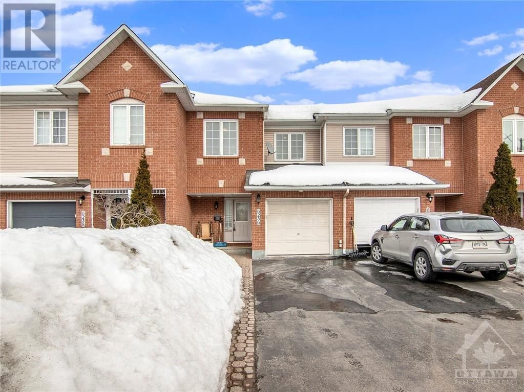 Main Photo: 6236 ARBOURWOOD DRIVE in Orleans: House for sale : MLS®# 1331929