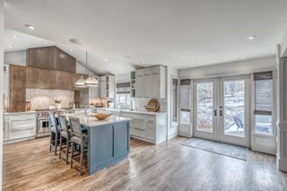 Photo 13: 501 Sunderland Avenue SW in Calgary: Scarboro Detached for sale : MLS®# A1228162