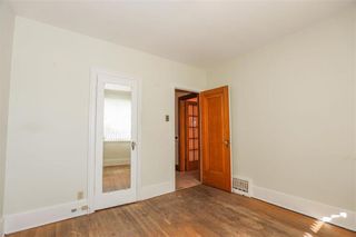 Photo 13: 1038 Downing Street in Winnipeg: Sargent Park Residential for sale (5C)  : MLS®# 202304684