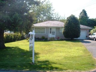 Photo 1: 1127 Knet St in White Rock: Home for sale