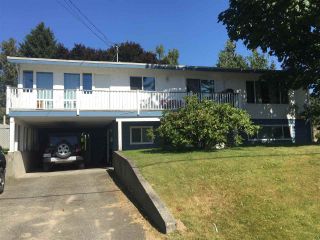 Photo 1: 2038 MARTENS Street in Abbotsford: Poplar House for sale : MLS®# R2187338