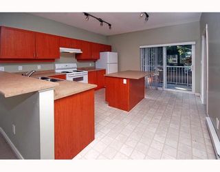 Photo 1: 14 1800 MAMQUAM Road in Squamish: Garibaldi Estates 1/2 Duplex for sale : MLS®# V760993