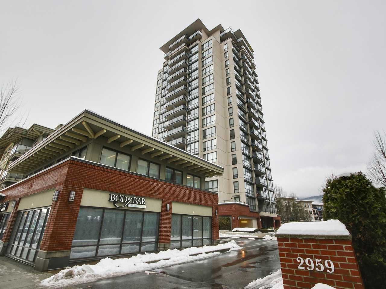Main Photo: 203 2959 GLEN Drive in Coquitlam: North Coquitlam Condo for sale in "THE PARC" : MLS®# R2138070