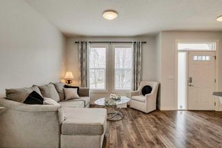 Photo 5: 2208 Evanston Square NW in Calgary: Evanston Row/Townhouse for sale : MLS®# A2127953