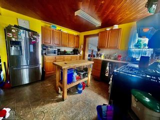 Photo 8: 9 Trafalgar Street in St. Thomas: NE Single Family Residence for sale : MLS®# 40485530