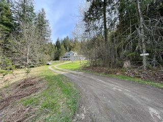 Photo 2: 3865 MALINA ROAD in Nelson: House for sale : MLS®# 2476306