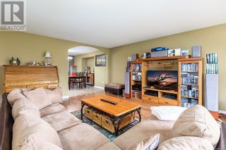 Photo 9: 2856 Muir Rd in Courtenay: House for sale : MLS®# 959686