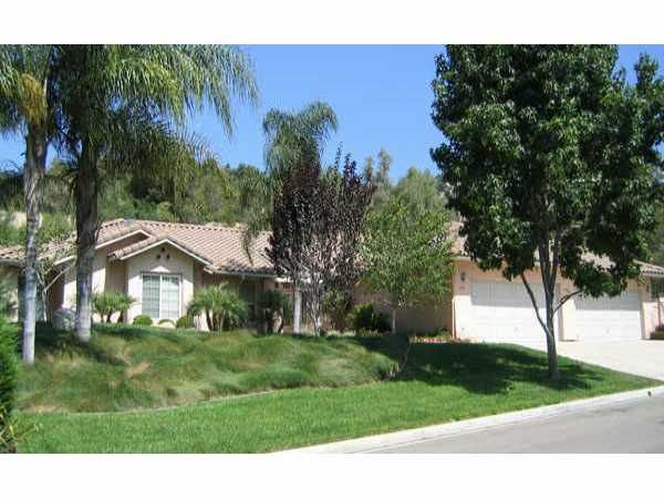 Main Photo: EAST ESCONDIDO Residential for sale : 4 bedrooms :  in Escondido