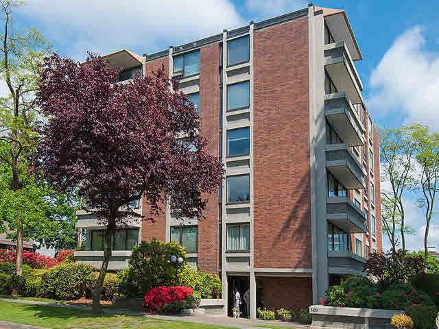 Main Photo: 301 5350 BALSAM Street in Vancouver: Kerrisdale Condo for sale in "BALSAM HOUSE" (Vancouver West)  : MLS®# V1122706