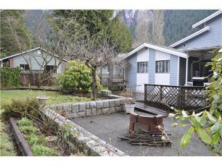 Photo 16: 38089 GUILFORD DR in Squamish: Valleycliffe House for sale : MLS®# V1042661