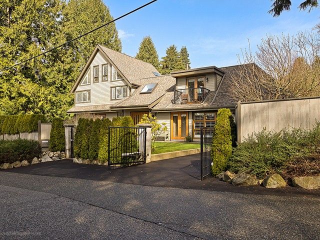 Main Photo: 6001 GLENEAGLES DR in West Vancouver: Gleneagles House for sale : MLS®# V1052753
