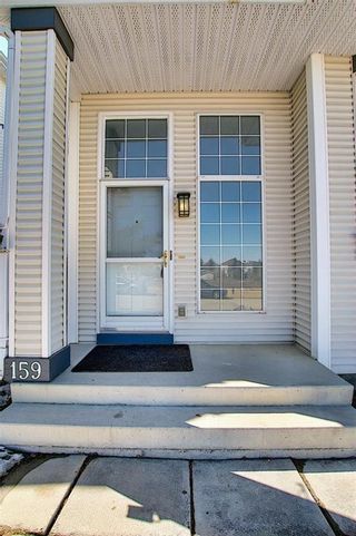 Photo 3: 159 HIDDEN GR NW in Calgary: Hidden Valley House for sale : MLS®# C4293716