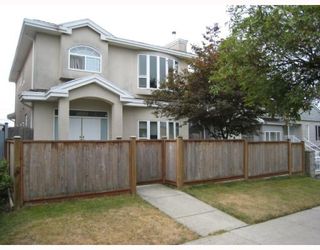 Photo 1: 2686 WAVERLEY Avenue in Vancouver: Killarney VE House for sale (Vancouver East)  : MLS®# V780713