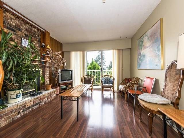 Photo 2: Photos: 510 W 25TH STREET in North Vancouver: Upper Lonsdale House for sale : MLS®# R2169814