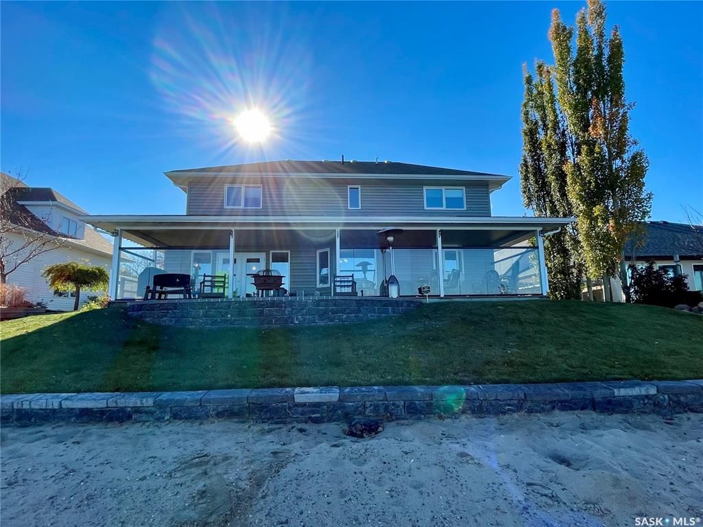 Main Photo: 376 Sparrow Place in Meota: Residential for sale : MLS®# SK888567