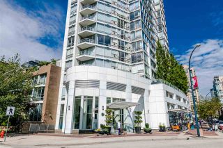 Photo 2: 1206 1201 MARINASIDE Crescent in Vancouver: Yaletown Condo for sale in "Peninsula" (Vancouver West)  : MLS®# R2384239