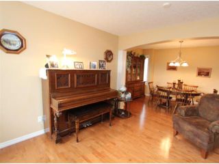 Photo 6: 2642 COOPERS Circle SW: Airdrie Residential Detached Single Family for sale : MLS®# C3568070