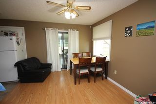 Photo 4: 92 24th Street in Battleford: Residential for sale : MLS®# SK914135