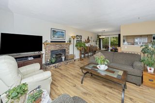 Photo 13: 3223 Willshire Dr in Langford: La Walfred House for sale : MLS®# 931265