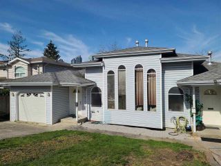 Photo 2: 5029 MANOR Street in Burnaby: Central BN Duplex for sale (Burnaby North)  : MLS®# R2548814