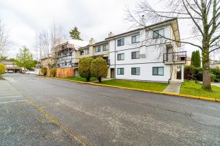 Photo 2: 104 7150 133 STREET in Surrey: West Newton Townhouse for sale : MLS®# R2638247