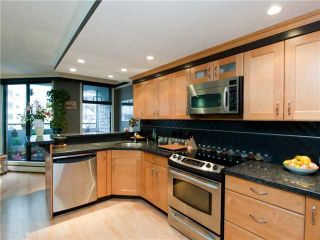 Photo 3: 201 1819 PENDRELL Street in Vancouver: West End VW Condo for sale (Vancouver West)  : MLS®# V934197