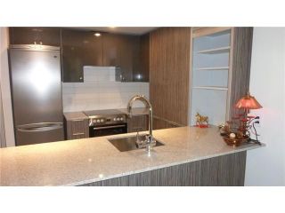 Photo 3: 714 1088 RICHARDS Street in Vancouver: Yaletown Condo for sale (Vancouver West)  : MLS®# V990147