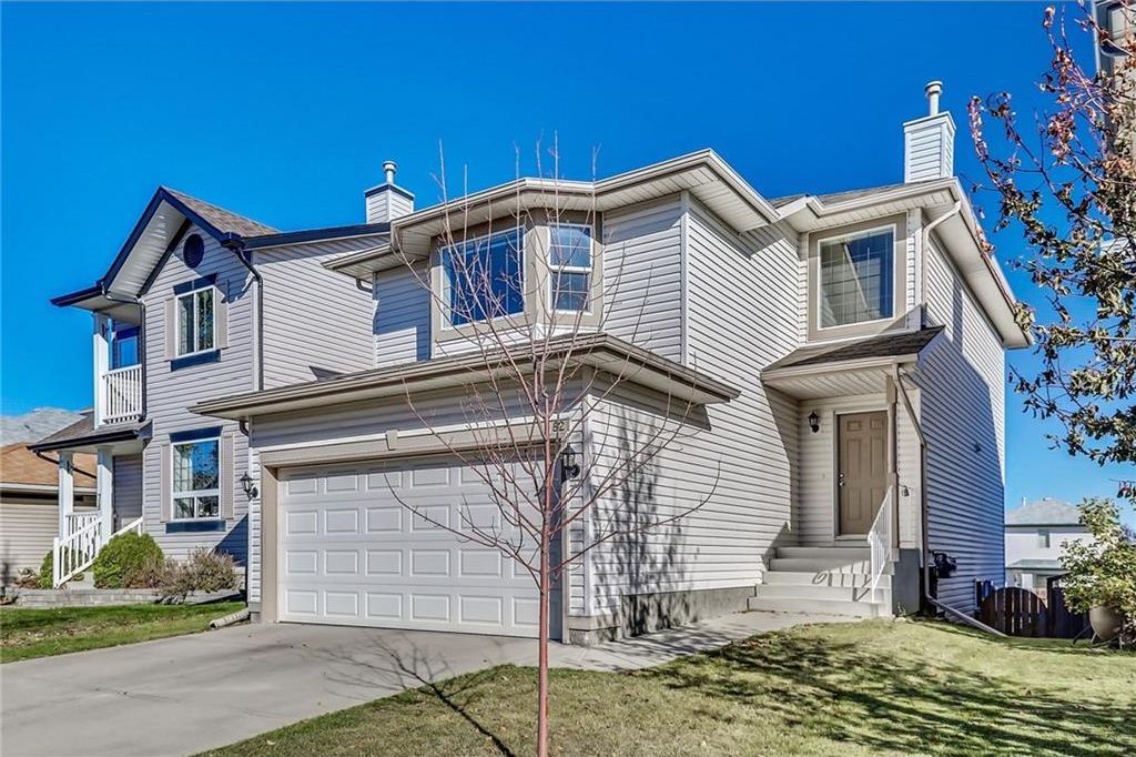 Main Photo: 82 COVEWOOD Circle NE in Calgary: Coventry Hills House for sale : MLS®# C4141062