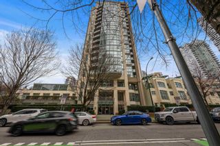 Photo 1: 1104 907 BEACH Avenue in Vancouver: Yaletown Condo for sale (Vancouver West)  : MLS®# R2762848