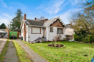 Photo 1: 13 W Maddock Ave in Saanich: SW Gorge House for sale (Saanich West)  : MLS®# 860784