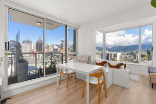 Photo 8: 1704 550 TAYLOR Street in Vancouver: Downtown VW Condo for sale (Vancouver West)  : MLS®# R2876815
