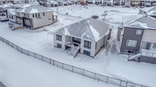 Photo 18: 55 Karschuk Bay in Winnipeg: Waverley West Residential for sale (1R)  : MLS®# 202400845