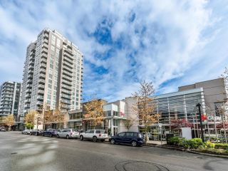 Photo 2: 1405 135 E 17TH Street in North Vancouver: Central Lonsdale Condo for sale : MLS®# R2682517