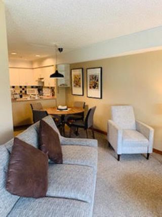 Photo 12: 2050 LAKE PLACID Road in Whistler: Whistler Creek Condo for sale : MLS®# R2644664