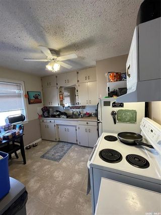 Photo 5: 340 U Avenue South in Saskatoon: Pleasant Hill Residential for sale : MLS®# SK966946