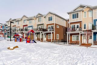 Photo 2: 151 Nolancrest Common NW in Calgary: Nolan Hill Row/Townhouse for sale : MLS®# A1183811