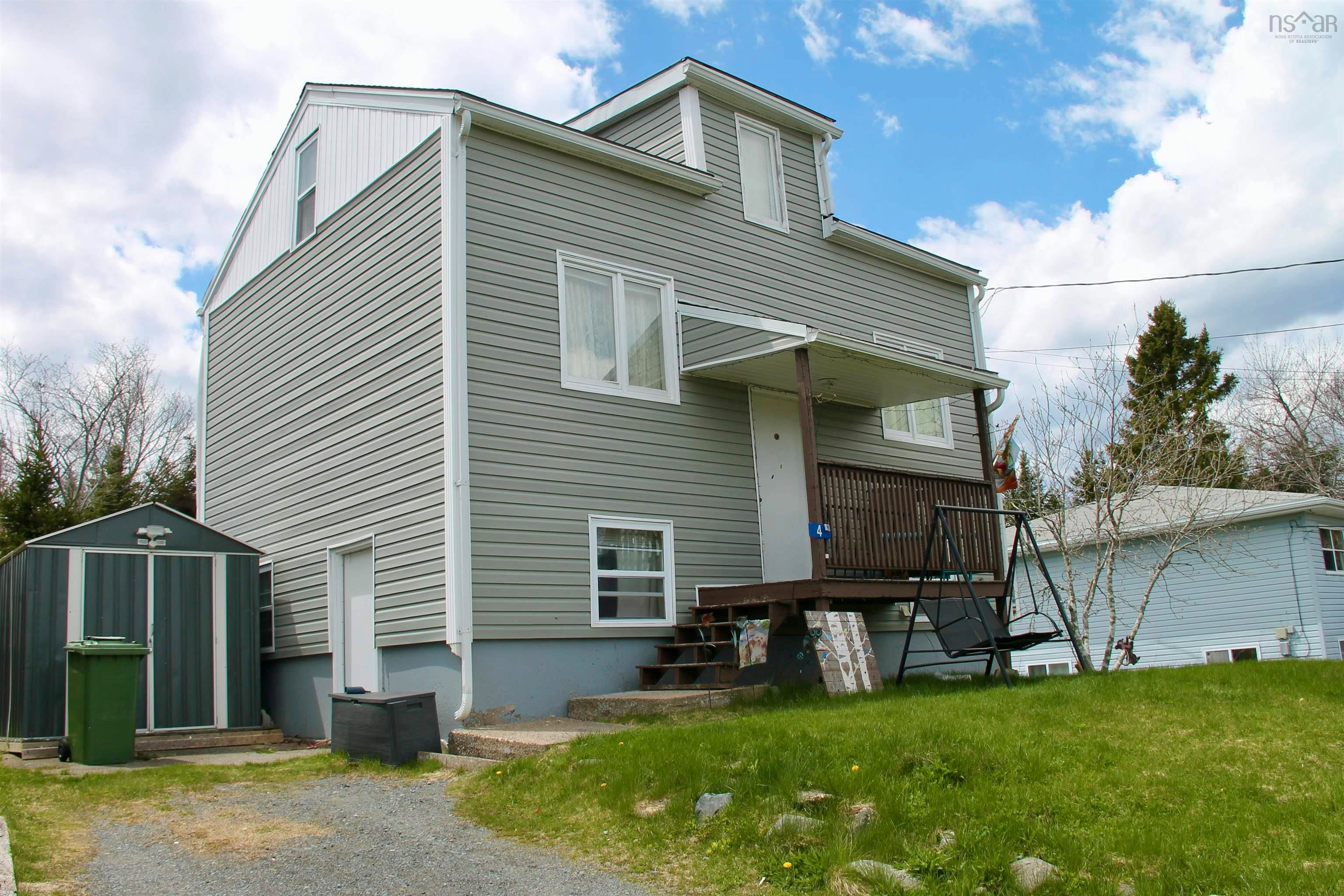 Main Photo: 4 Hayes Street in Halifax: 7-Spryfield Residential for sale (Halifax-Dartmouth)  : MLS®# 202308506