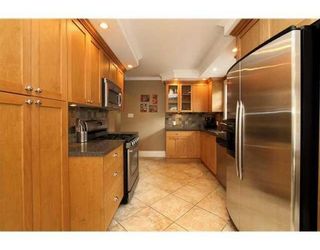 Photo 10: 775 W 17TH AV in Vancouver: House for sale : MLS®# V887339