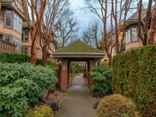Photo 37: N302 628 W 13TH Avenue in Vancouver: Fairview VW Condo for sale in "Connaught Estates" (Vancouver West)  : MLS®# R2747228