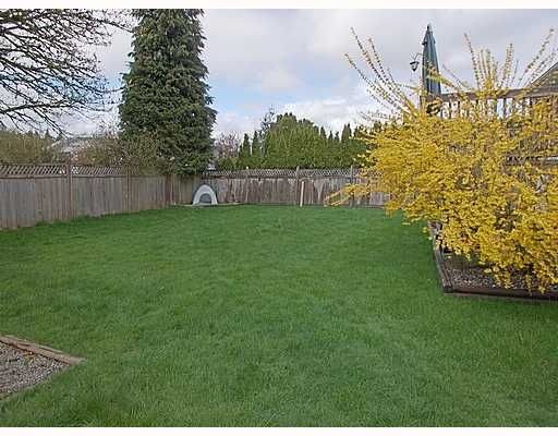 Photo 9: Photos: 1460 STEWART Place in Port Coquitlam: Mary Hill House for sale : MLS®# V639003